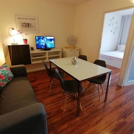 Golden Family Apartments Prague Extérieur photo