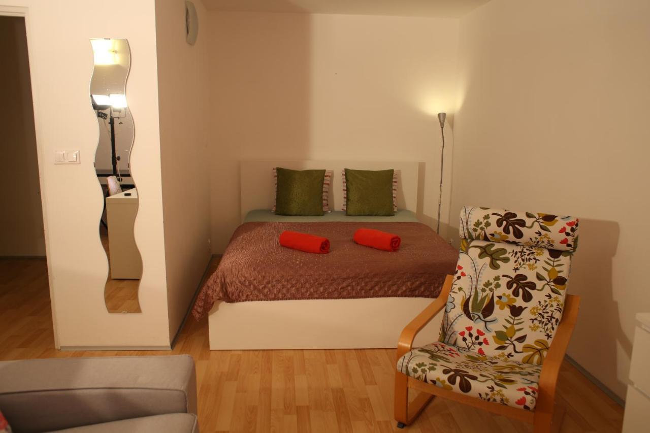 Golden Family Apartments Prague Extérieur photo